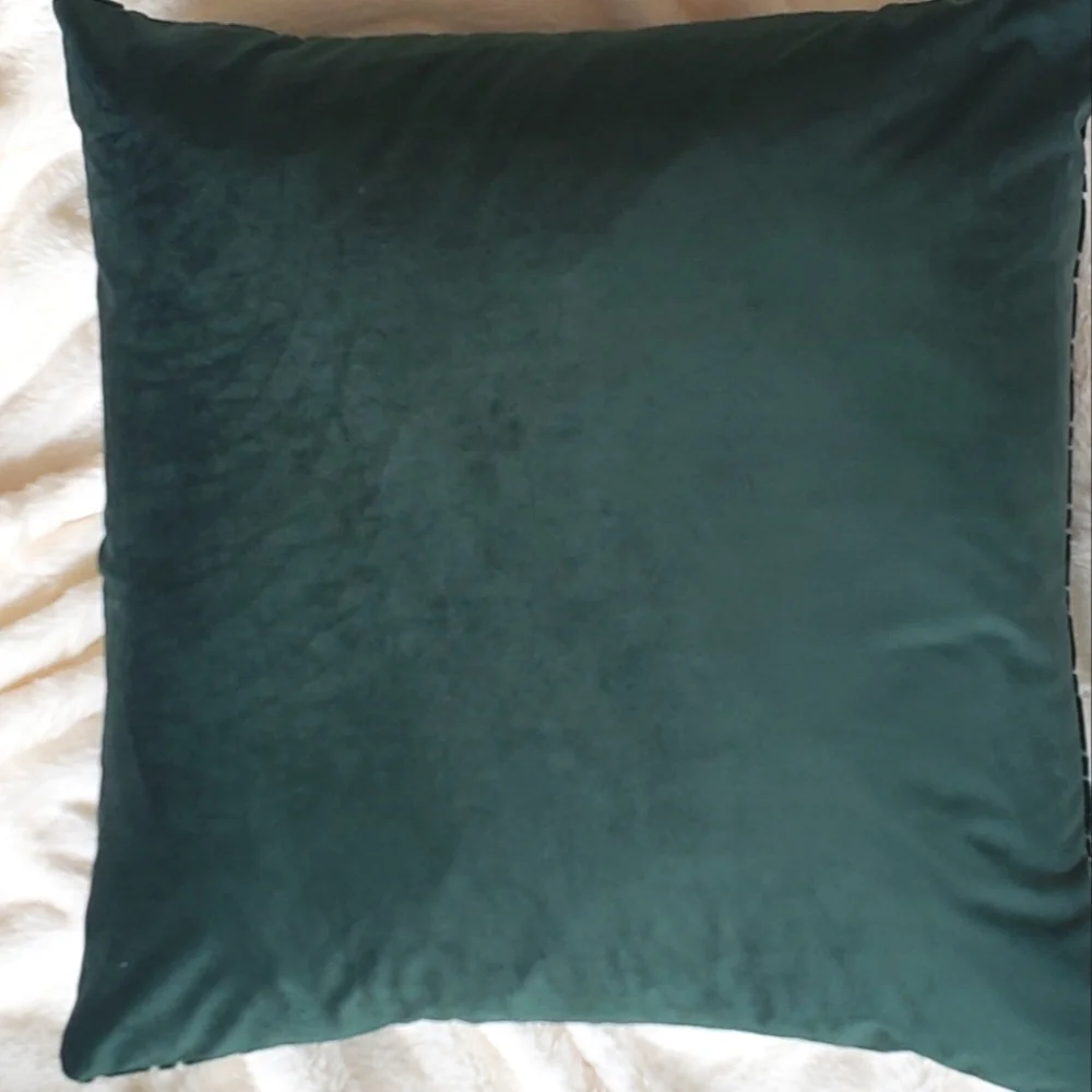 NWT Caldeira Luxury Belgian Velvet Fabric Oversized Pillow
